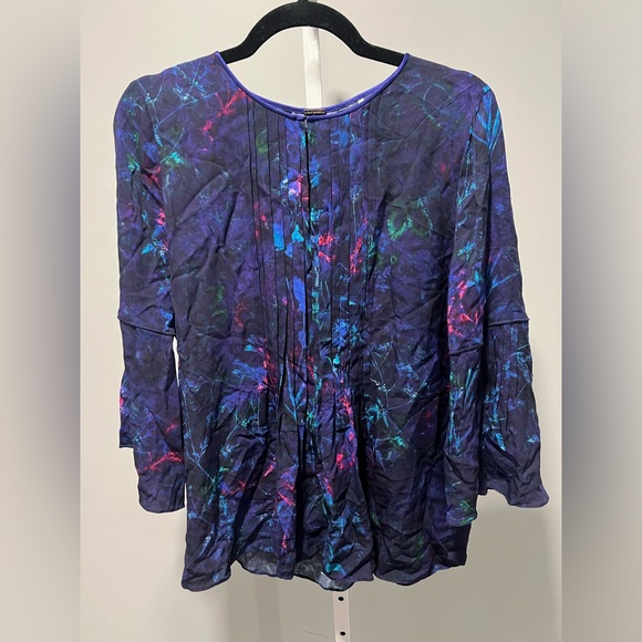 Elie Tahari Blue 100% Silk Long Sleeve Floral V-Neck Bell Sleeve Blouse Size M - Picture 1 of 7